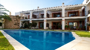 House for sale in Illa Plana